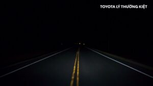 Read More About The Article 13 Lời Khuyên Vàng Giúp Lái Xe Ô Tô Ban Đêm An Toàn Và Hiệu Quả